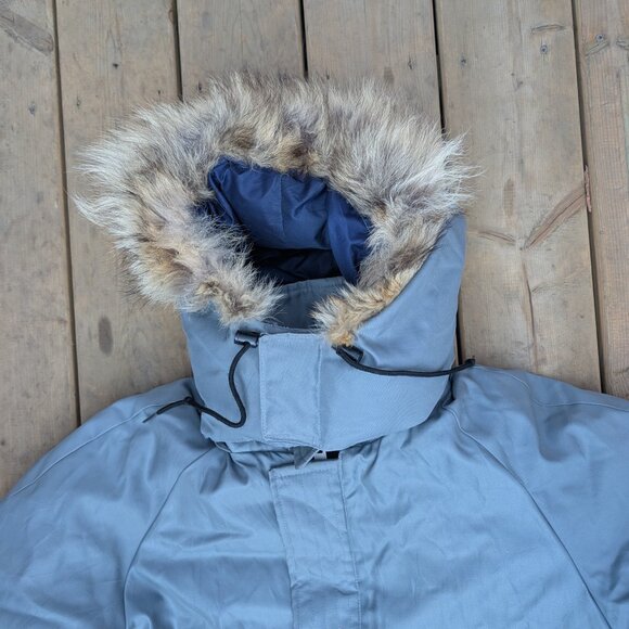 Vintage Snow Goose Parka Jacket Men 40 Blue Zip-Up Faux Fur Trim Hood Retro - Picture 2 of 8